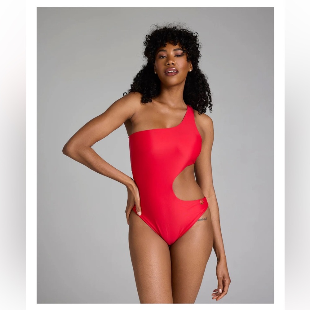 NWT AXIL SWIM ‘Ariel’ Cut-Out One Shoulder One-Piece Swimsuit